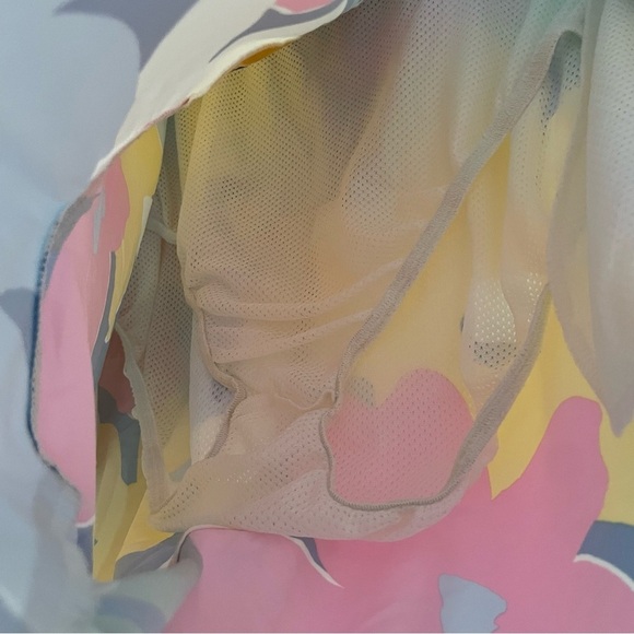 Old Navy Floral Print swim trunks in Multicolor size XXXL summer sun beach lined - Picture 3 of 9